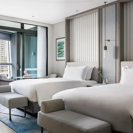 The Langham, Gold Coast And Jewel Residences Exterior photo Deluxe Room